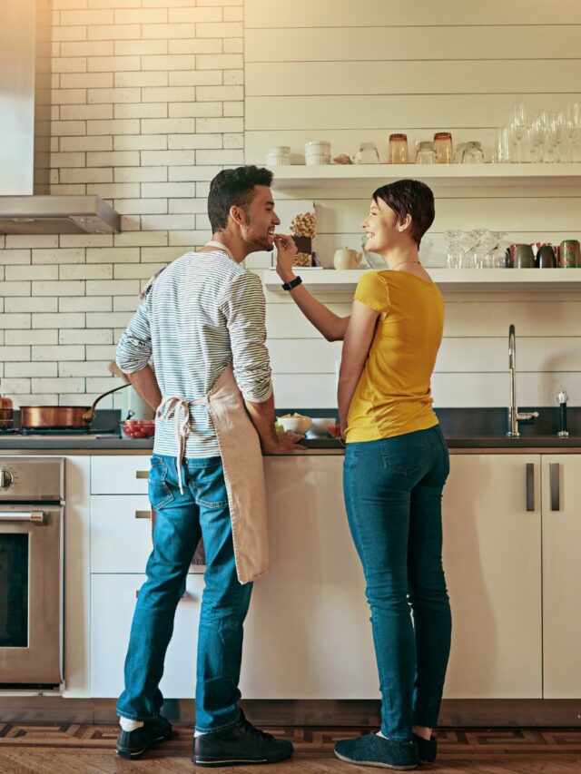 How to Plan a Dinner Date Night at Home Web Story